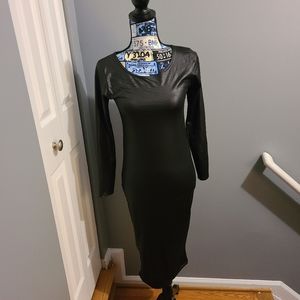 Black fitted dress
